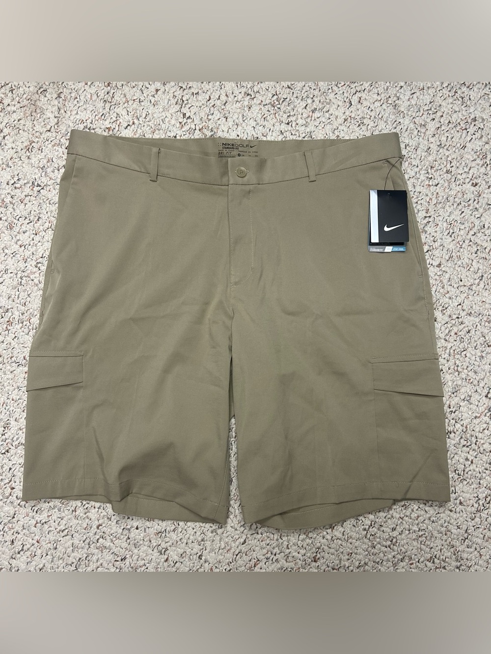 Nike Golf Dri Fit Cargo Shorts Mens 38 Beige Khaki Standard Fit Performance